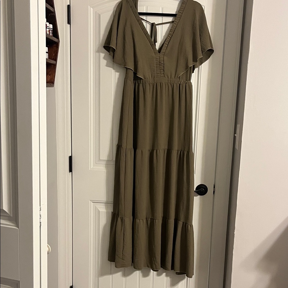 Elegant Olive Maxi Dress